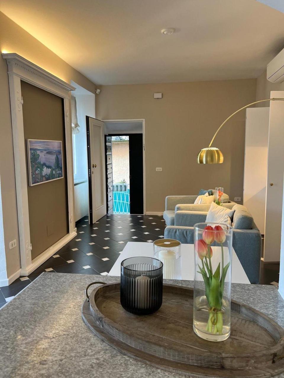 Divina Vita Apartments 瓦伦纳 外观 照片